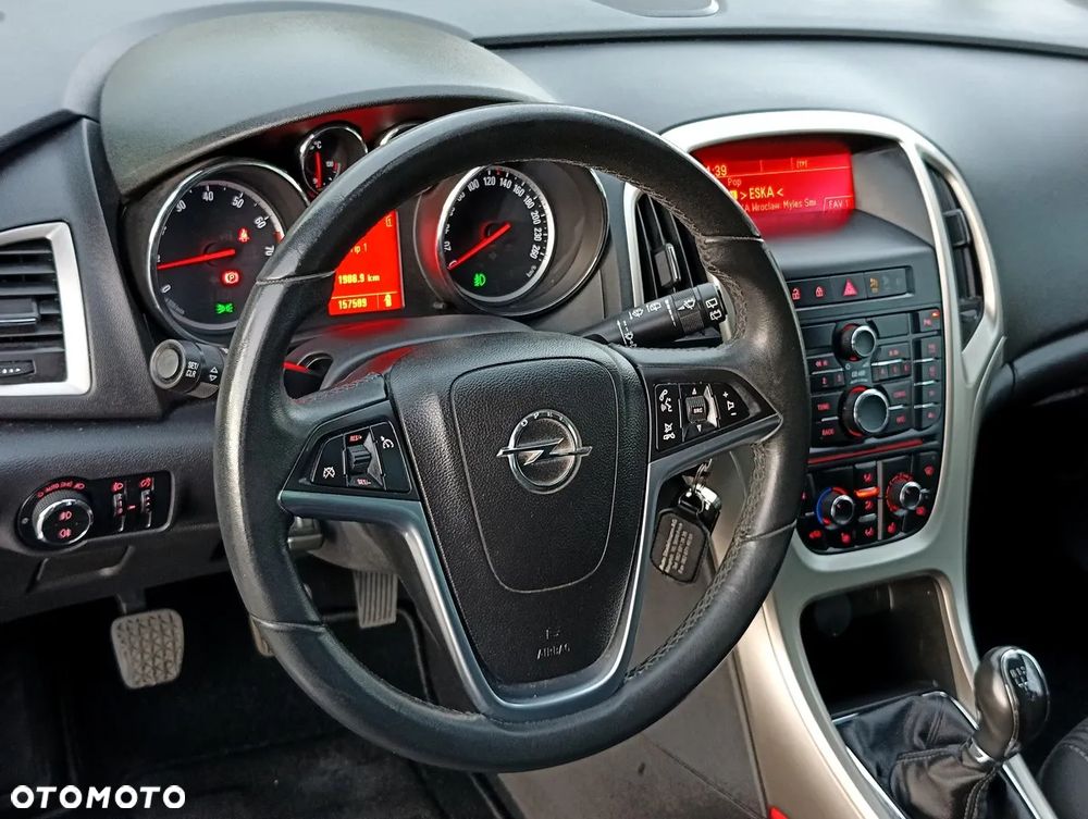 Opel Astra 1.4 Turbo Design Edition - 17