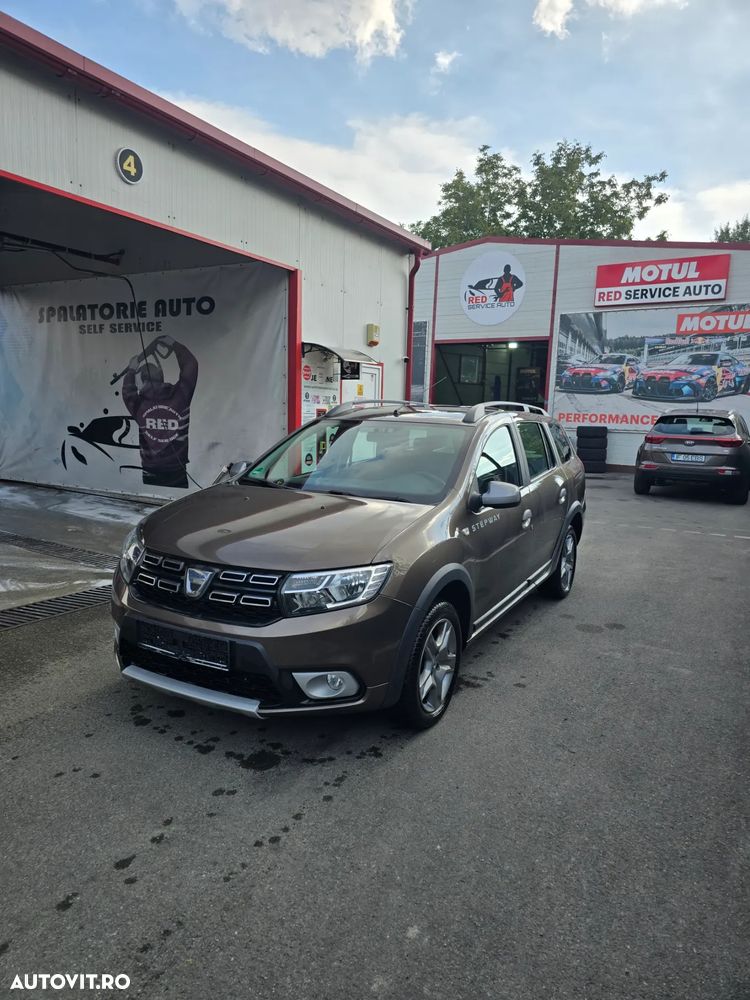 Dacia Logan Stepway 0.9 TCe - 1