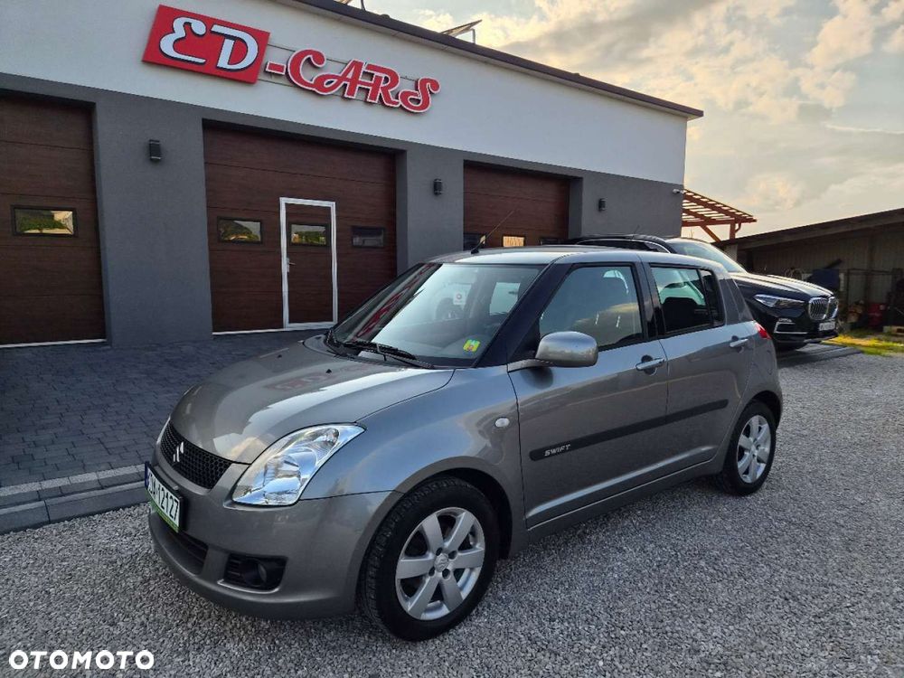 Suzuki Swift - 4