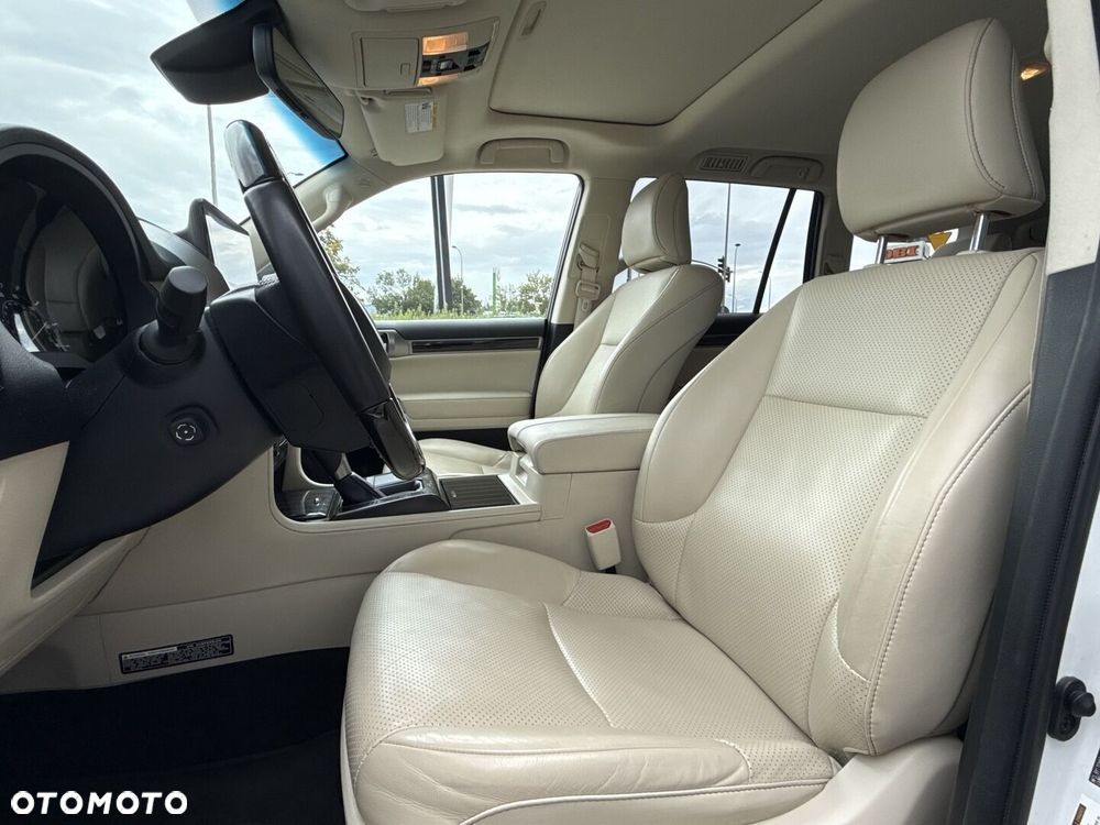 Lexus GX - 15