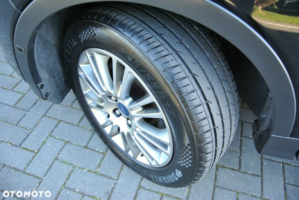 Ford Kuga - 16