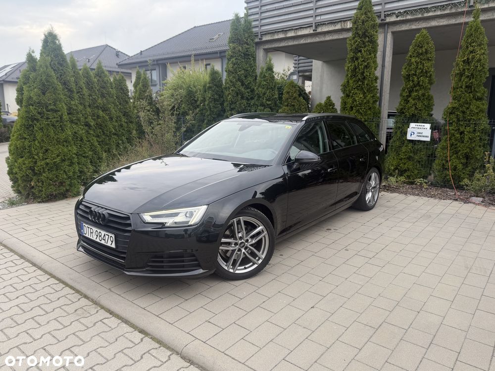 Audi A4 Avant 2.0 TDI - 1