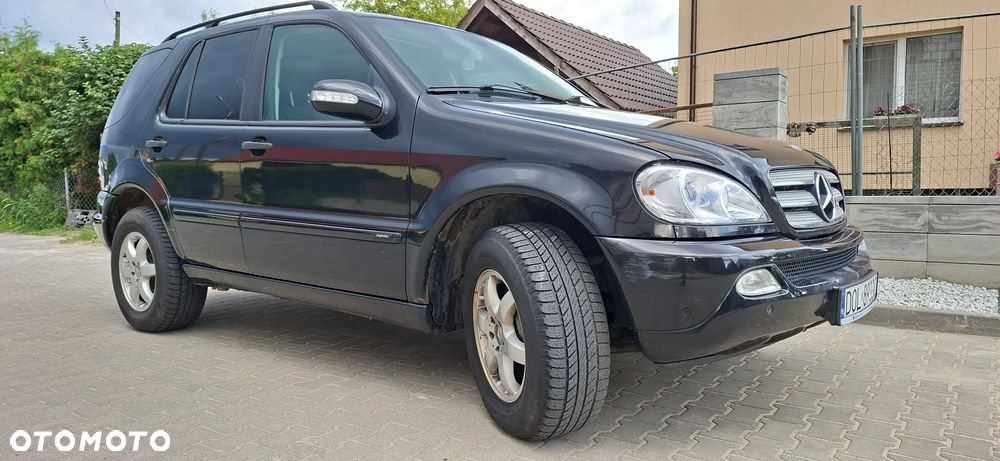 Mercedes-Benz ML - 4