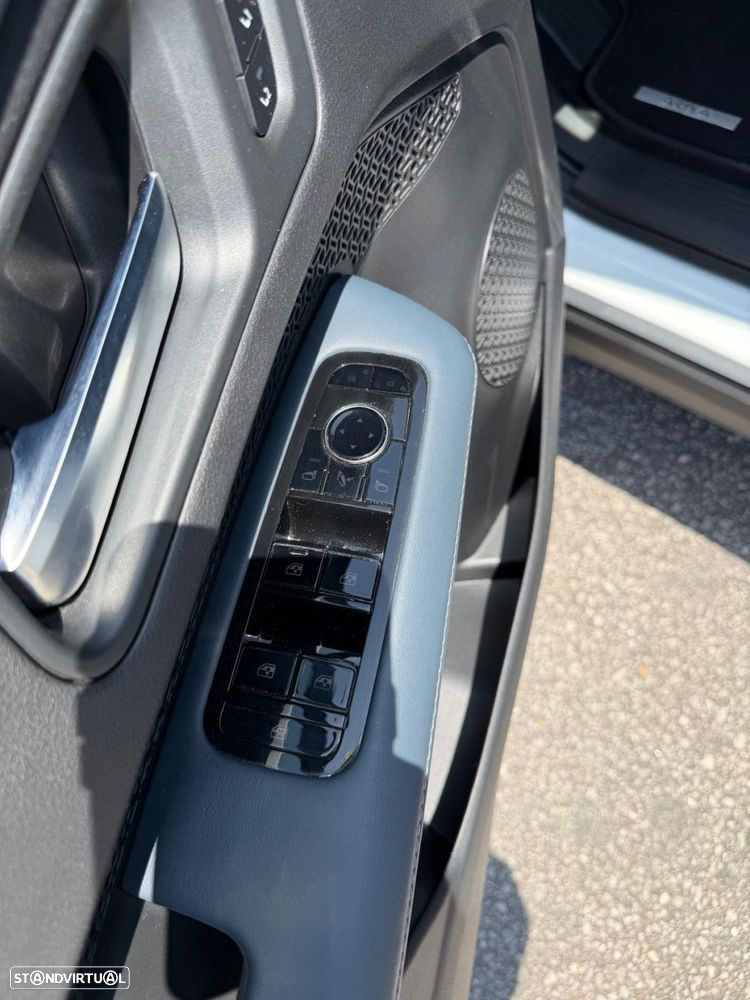 Nissan Ariya 63 kWh Evolve Carr. 22kW + Pack Sport - 20
