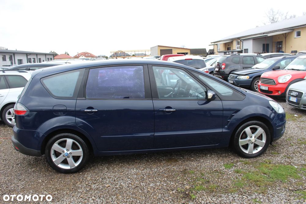 Ford S-Max 2.2 TDCi Titanium - 11