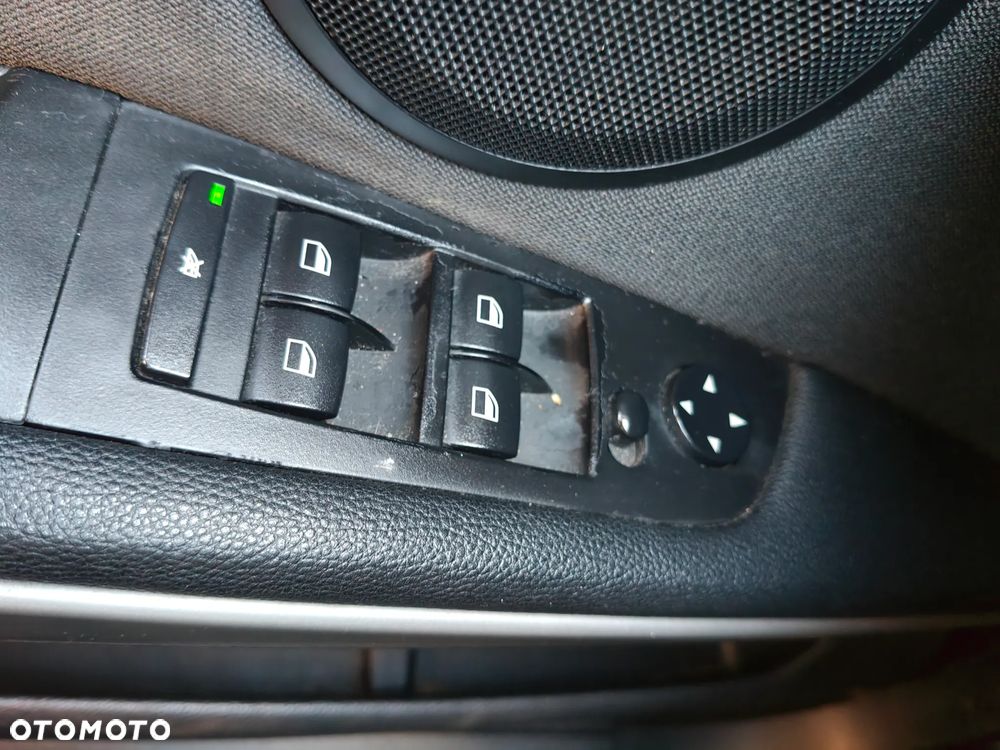 BMW Seria 3 - 30