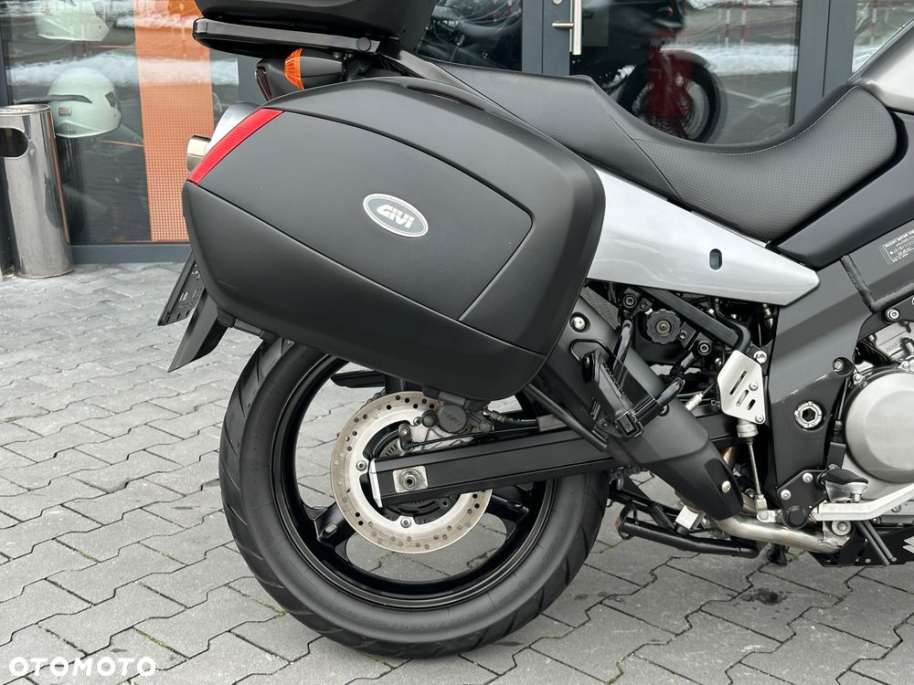 Suzuki V-STROM - 6