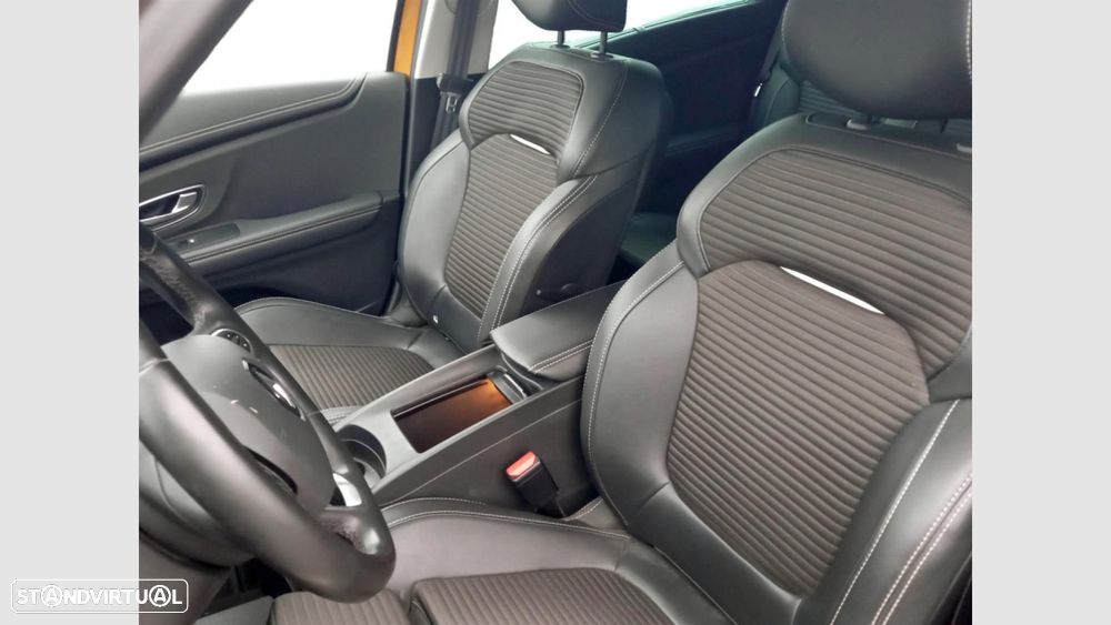 Renault Scénic 1.3 TCe Bose Edition - 12