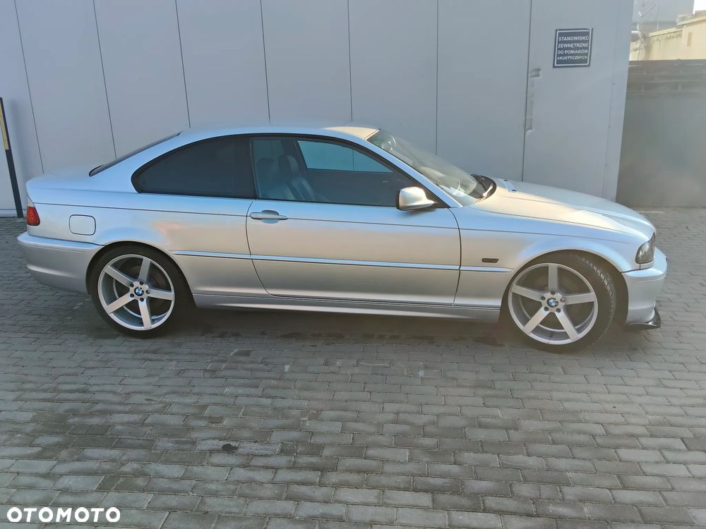 BMW Seria 3 328Ci - 5