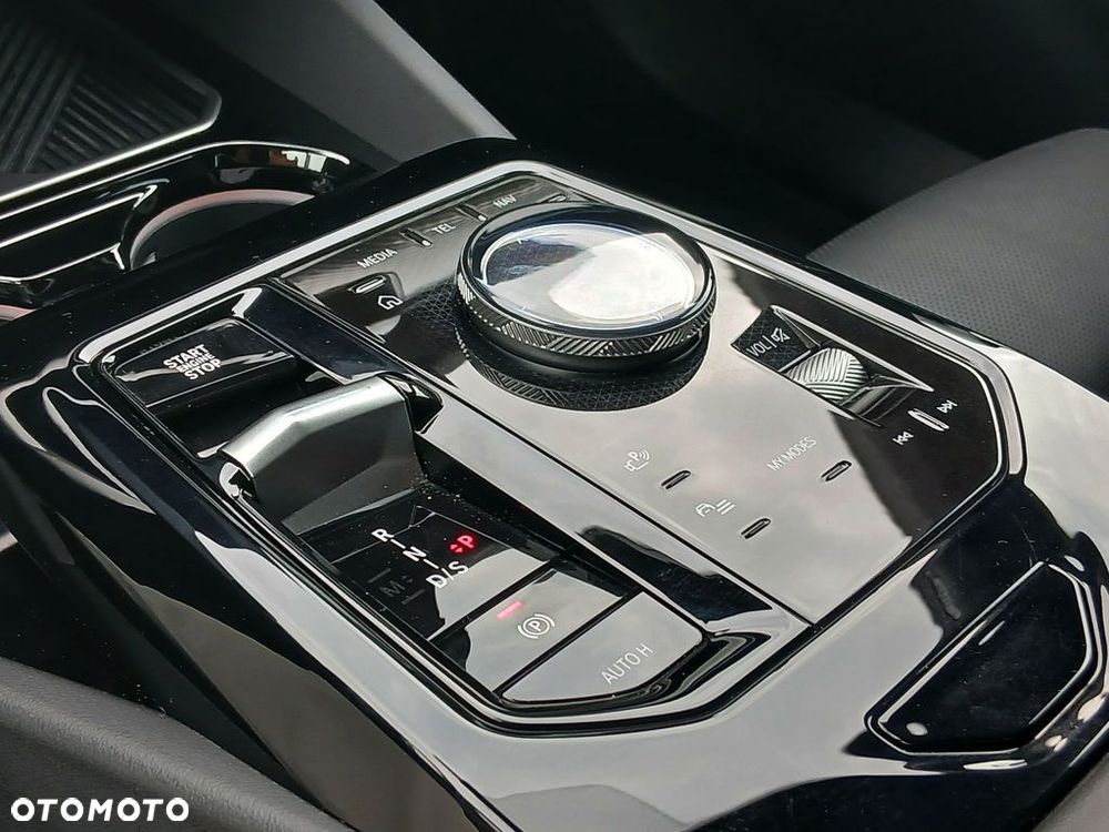 BMW Seria 5 - 21