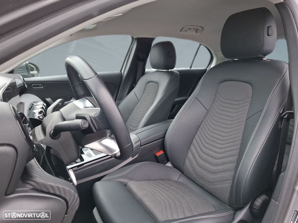 Mercedes-Benz A 180 d - 11