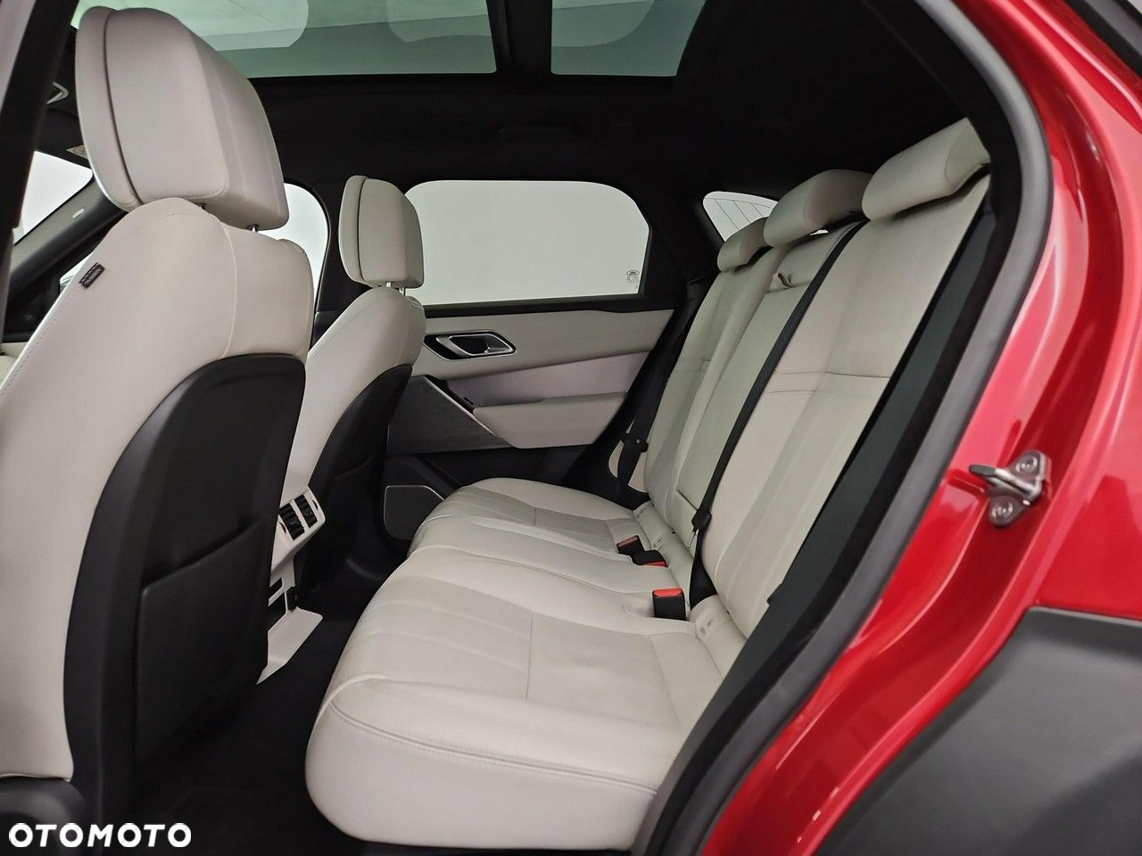Land Rover Range Rover Velar 3.0 P400 mHEV R-Dynamic SE - 22
