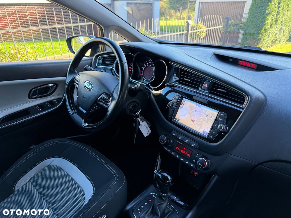 Kia Ceed 1.6 CRDi L Business Line DCT - 16