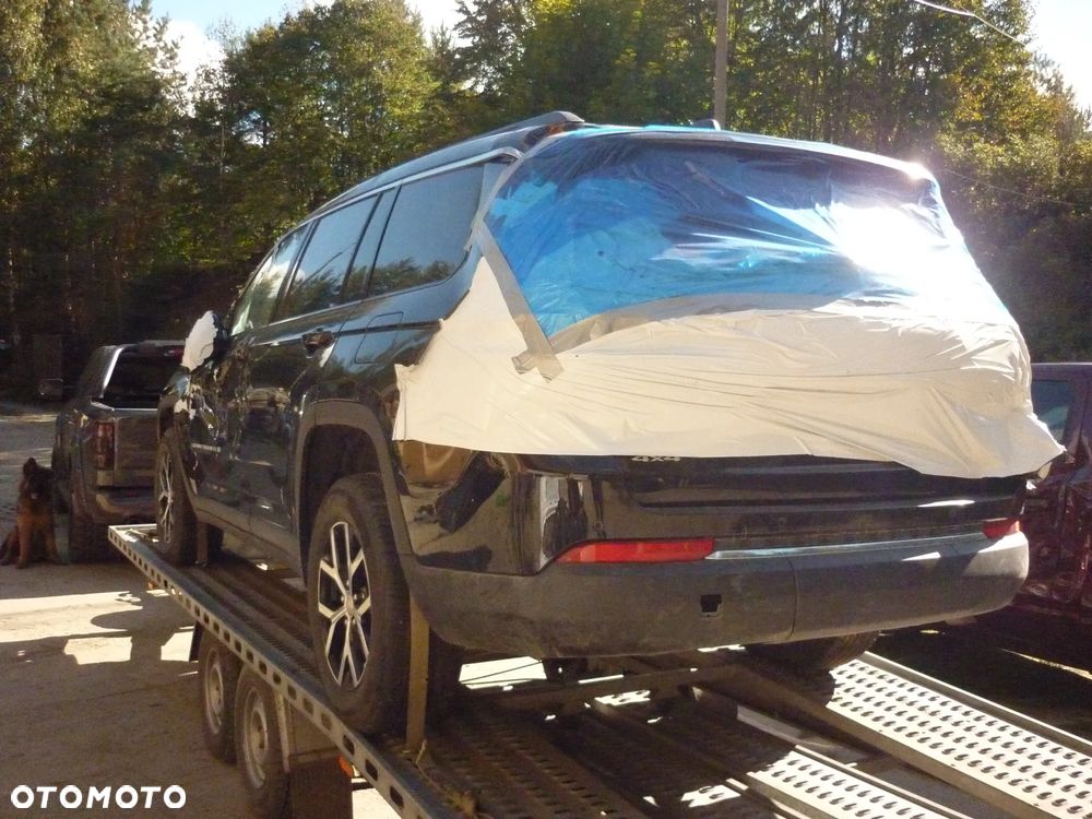 Jeep Grand Cherokee - 4