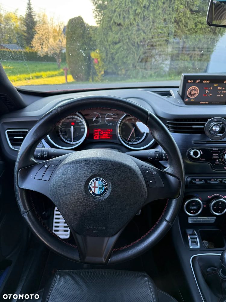 Alfa Romeo Giulietta 1750 TBi Quadrifoglio Verde - 27
