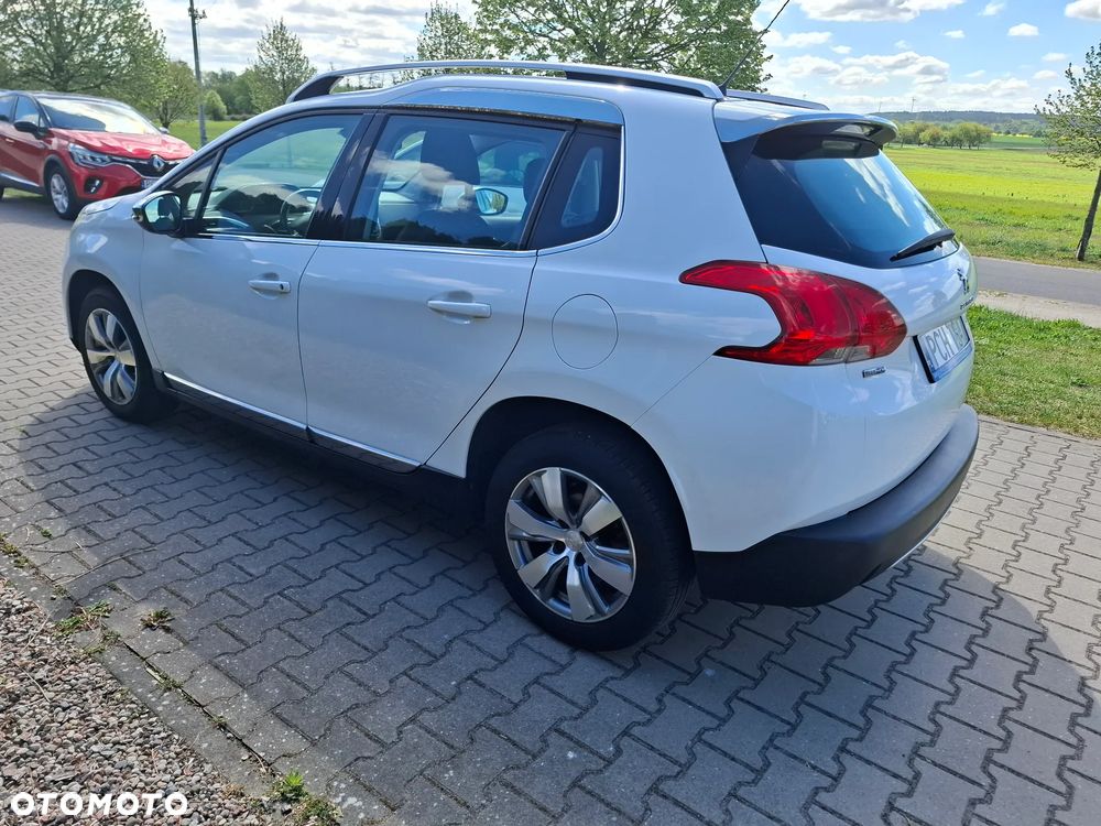 Peugeot 2008 BlueHDi 100 STOP & START Active - 5