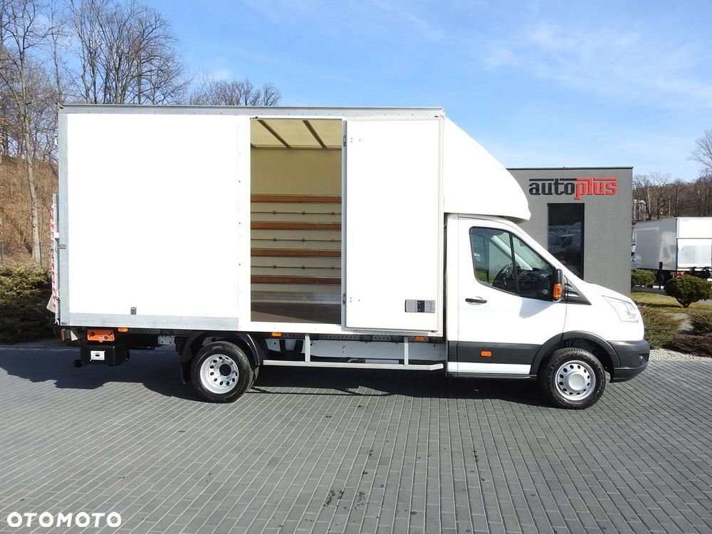 Ford TRANSIT  KONTENER WINDA 8 PALET TEMPOMAT LEDY BLIŹNIACZE KOŁA KLIMATYZACJA  170KM - 9