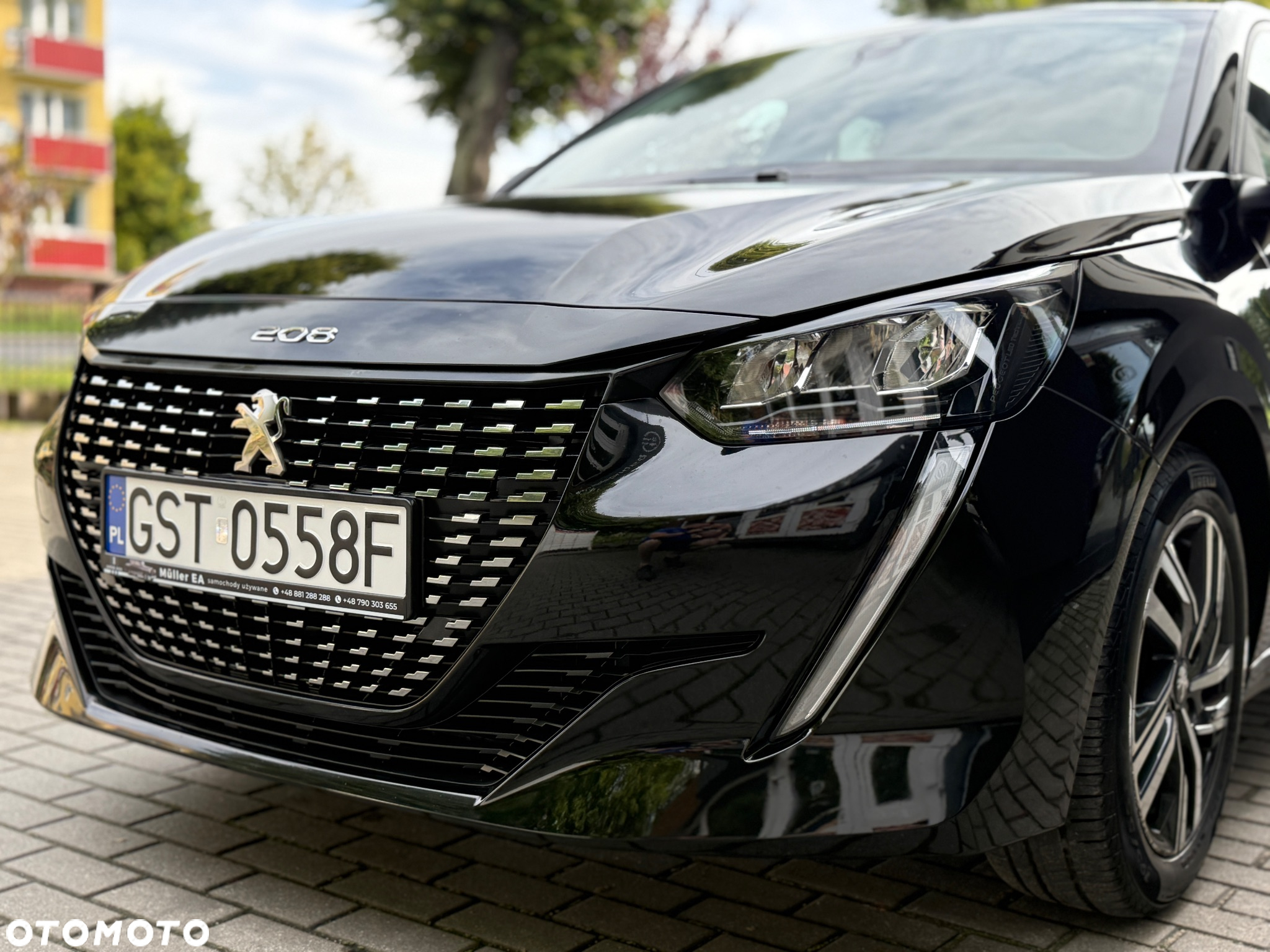 Peugeot 208 PureTech 100 EAT8 Allure Pack - 11