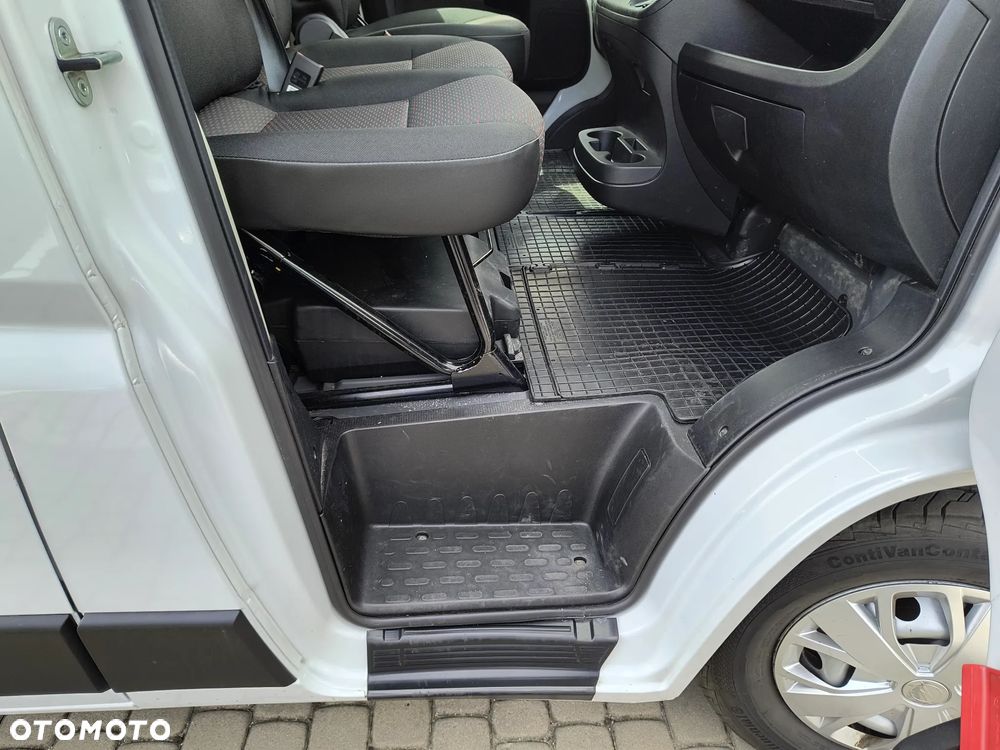 Opel MOVANO - 13