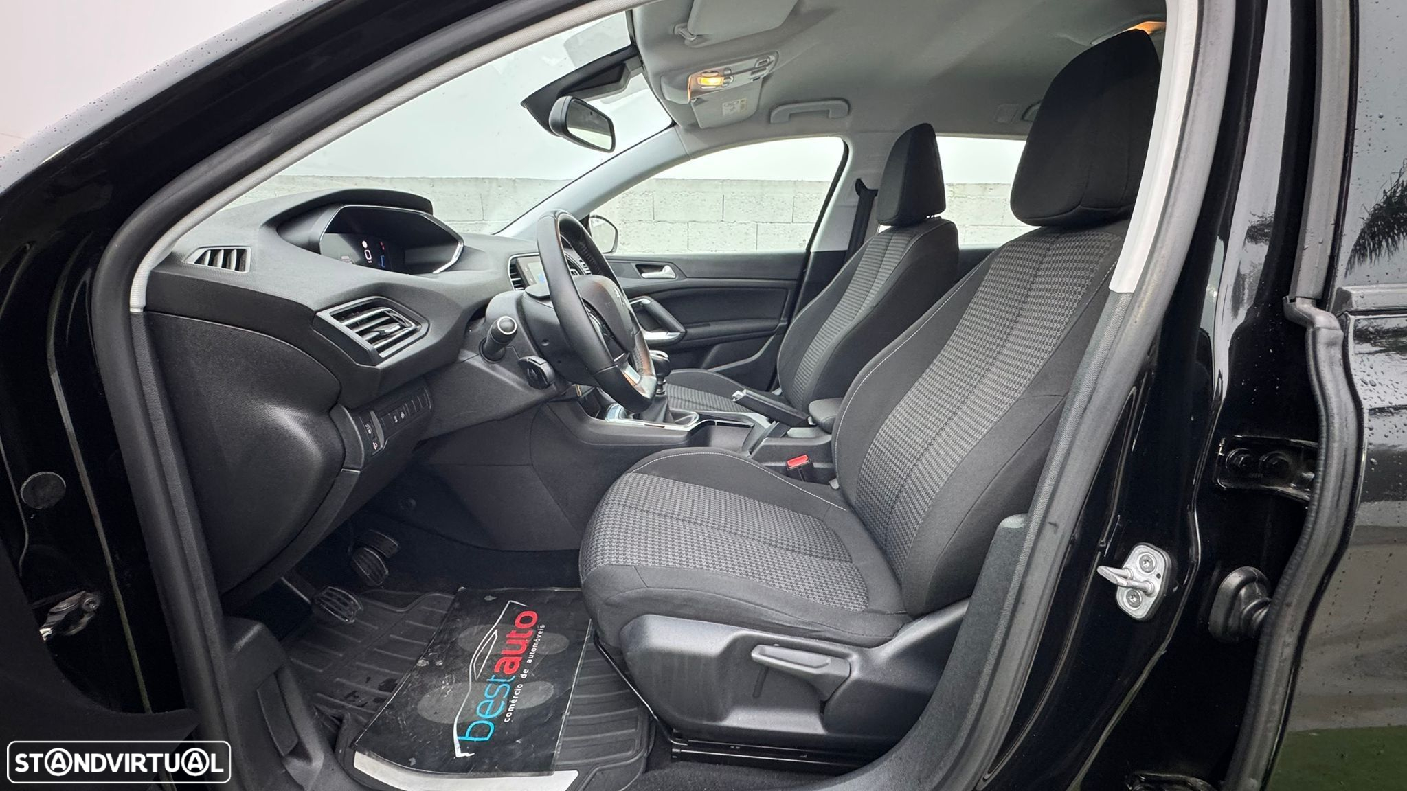 Peugeot 308 SW 1.2 PureTech Style - 15