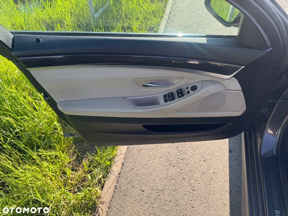 BMW Seria 5 - 16