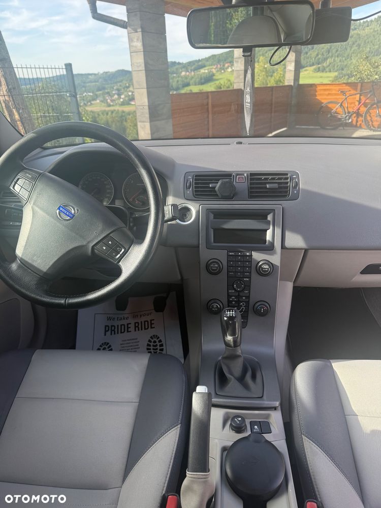 Volvo S40 2.0D - 8