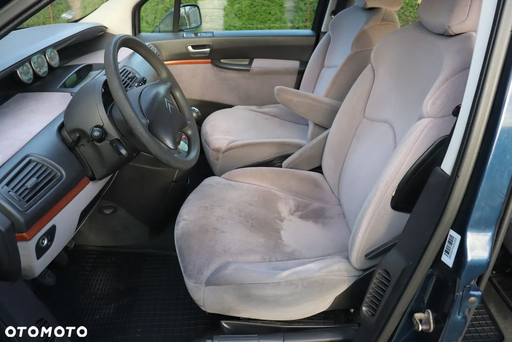 Citroën C8 2.2 HDi Confort - 15