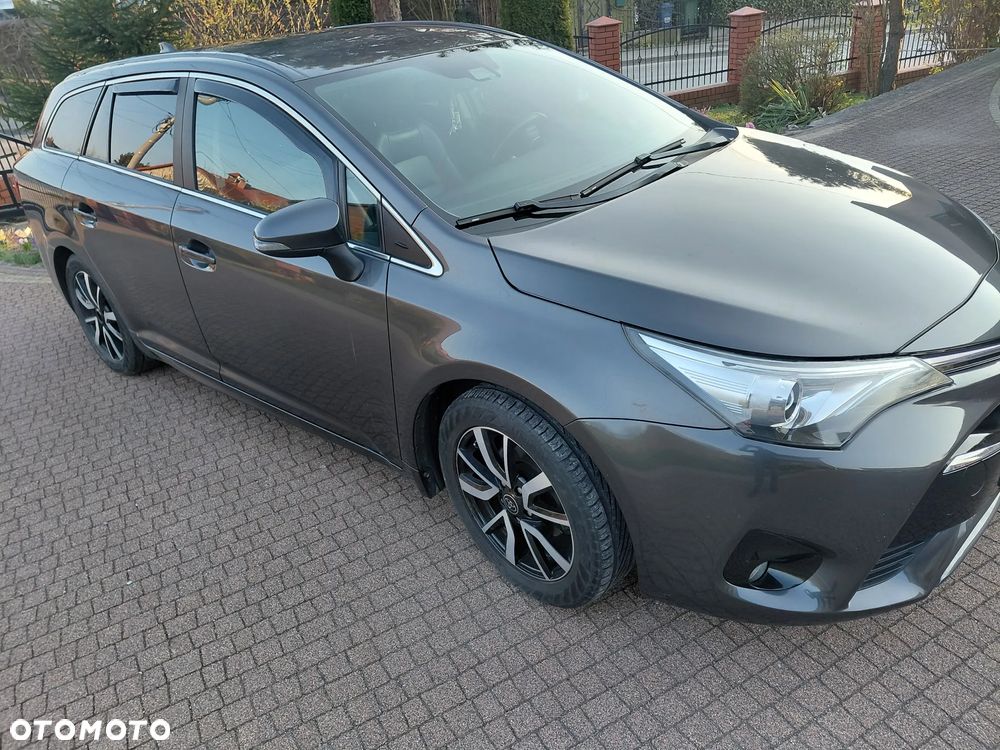 Toyota Avensis 1.8 Prestige - 2