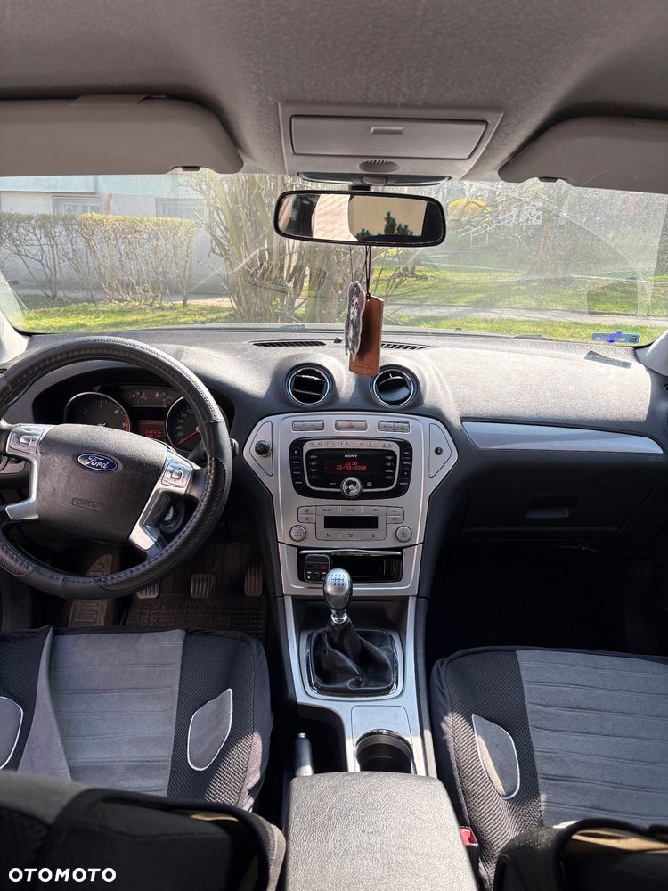 Ford Mondeo 1.8 TDCi Ghia X - 8