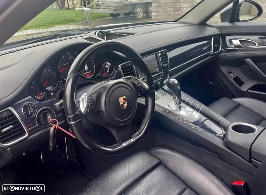 Porsche Panamera Platinum Edition - 16