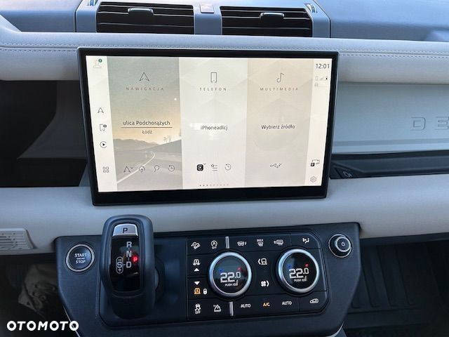 Land Rover Defender - 9