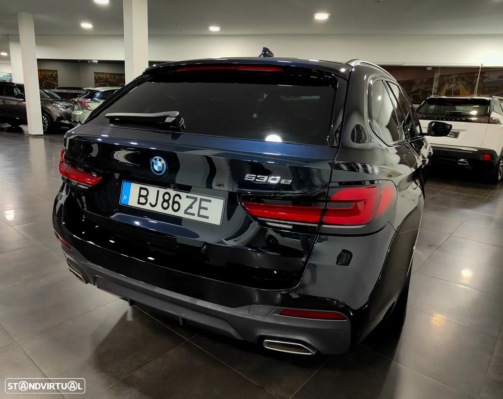 BMW 530 e Pack Desportivo M - 20