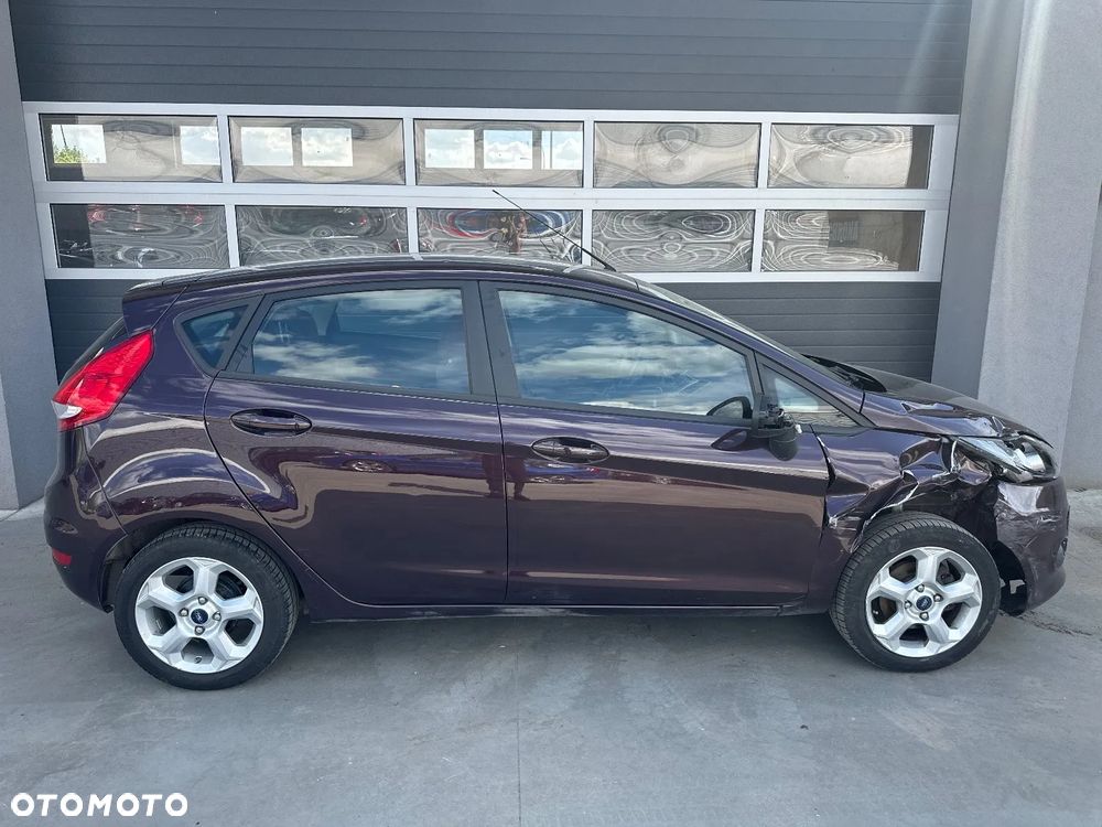 Ford Fiesta 1.25 Ambiente - 3