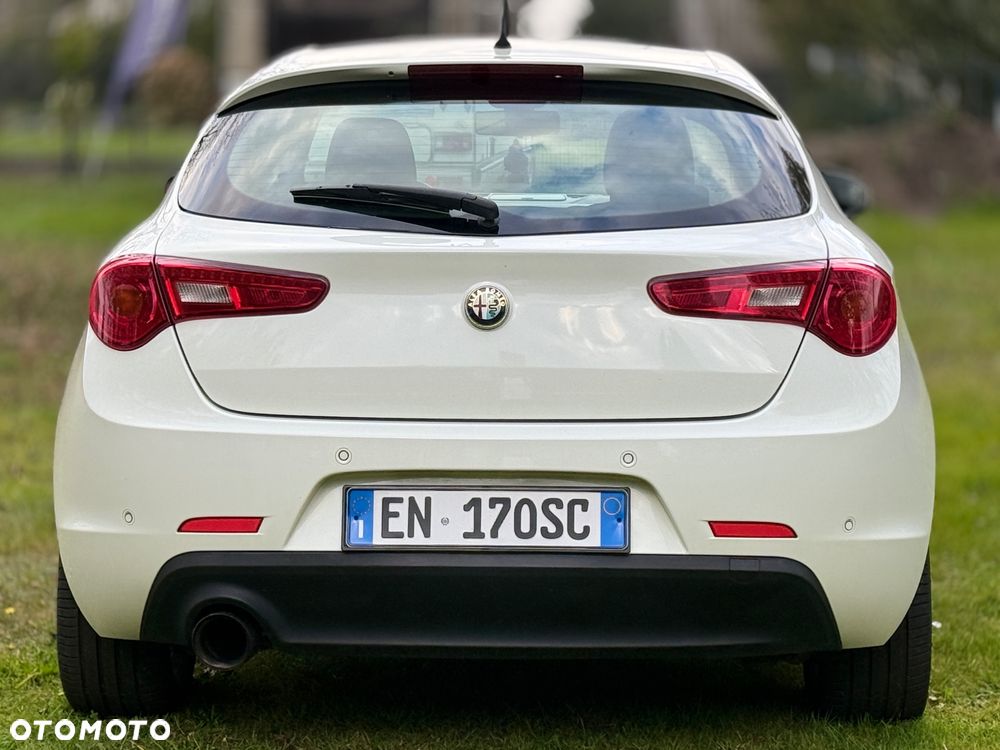 Alfa Romeo Giulietta - 17