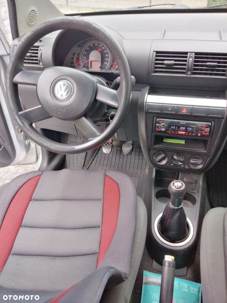 Volkswagen Fox - 14