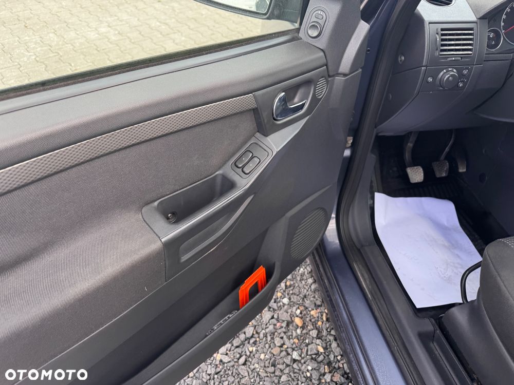 Opel Meriva 1.3 CDTI Essentia - 7