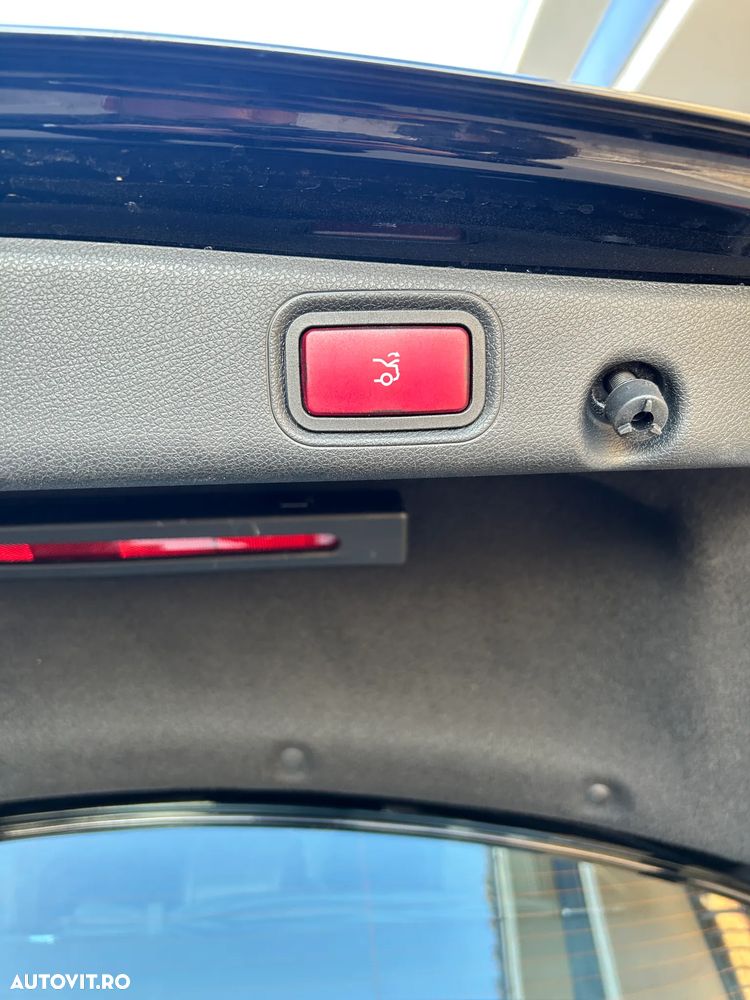 Mercedes-Benz E 300 4MATIC 9G-TRONIC AMG Line - 29