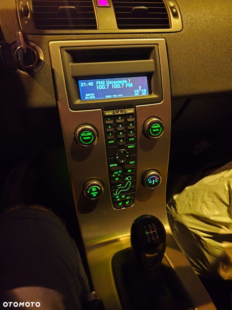 Volvo V50 - 37