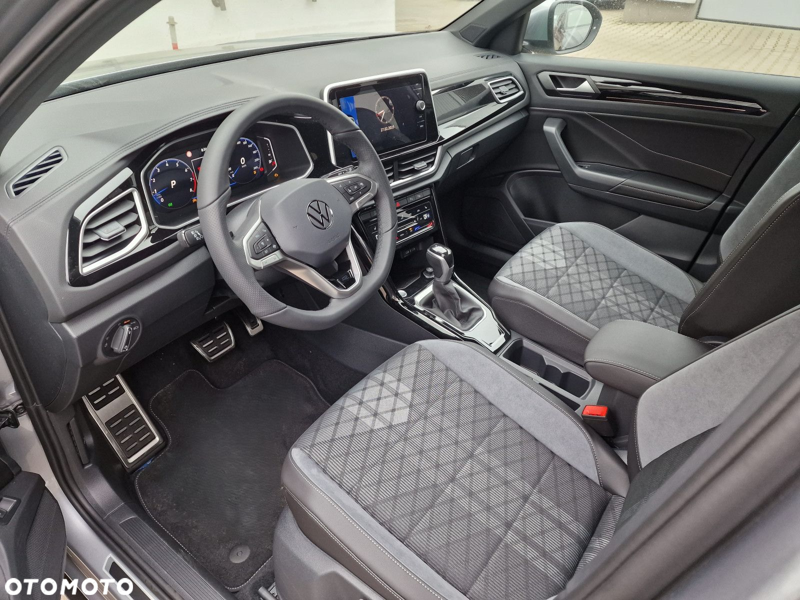 Volkswagen T-Roc 1.5 TSI R-Line DSG - 12