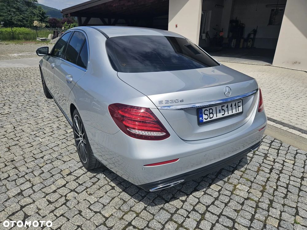 Mercedes-Benz Klasa E 220 d 9G-TRONIC - 7