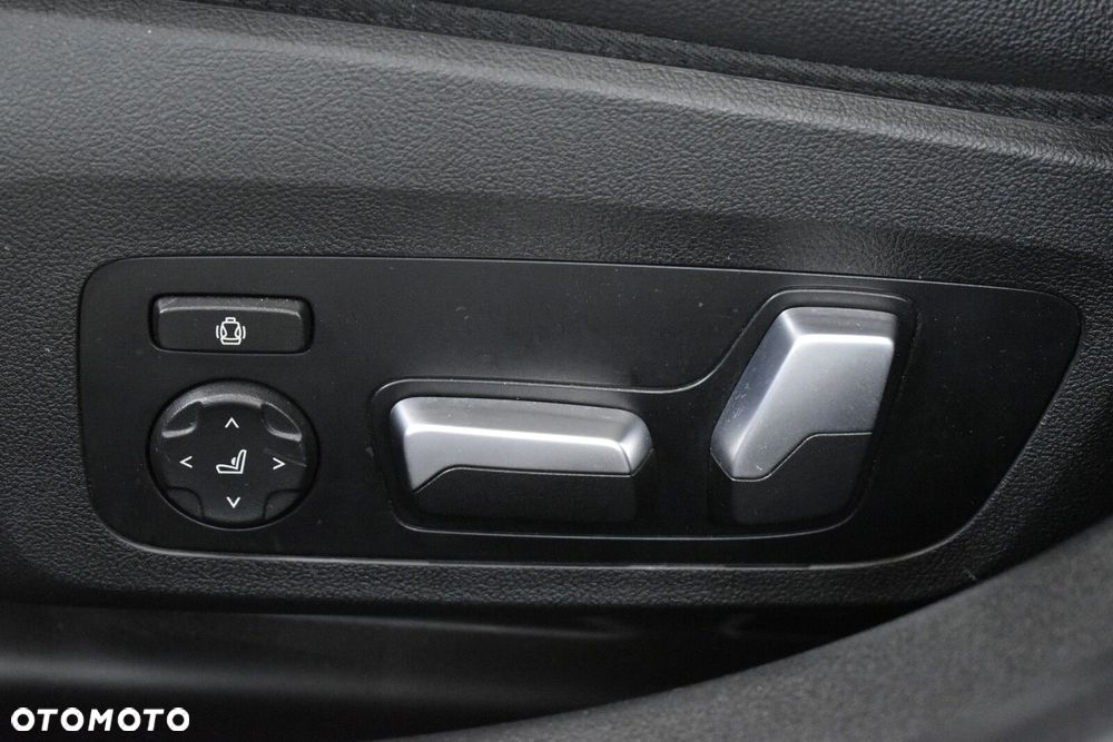 BMW Seria 3 - 13