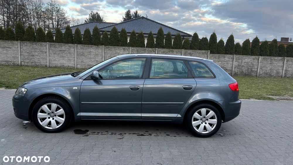 Audi A3 Sportback - 7