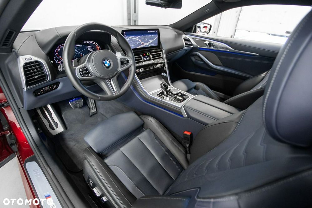 BMW Seria 8 M850i xDrive - 22