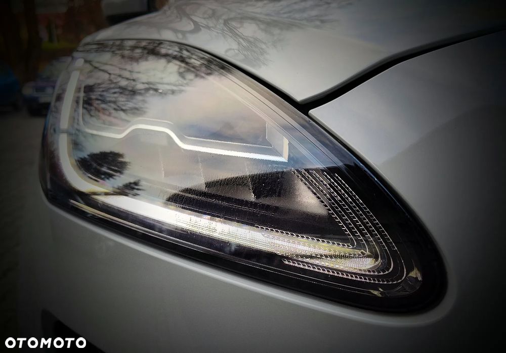 Jaguar E-Pace 2.0 i4P AWD S - 21