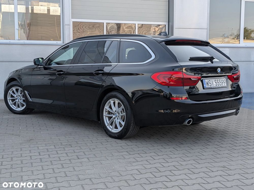 BMW Seria 5 520d - 8