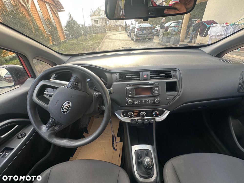 Kia Rio 1.2 Attract - 15