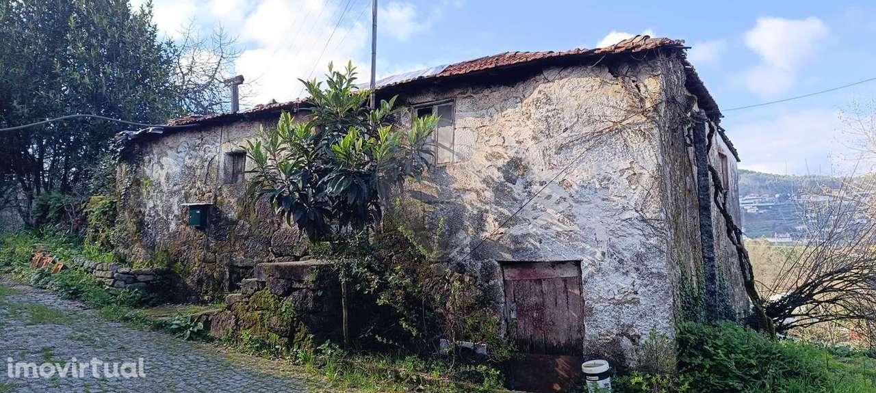 Moradia T3 para venda - Grande imagem: 2/5