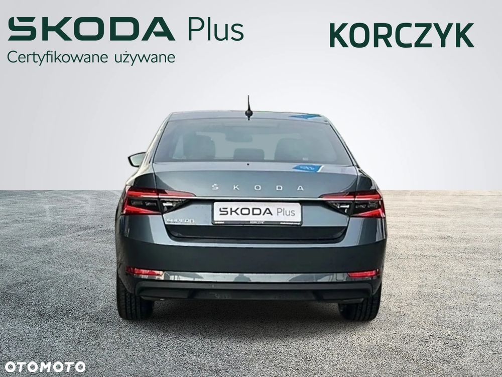Skoda Superb 2.0 TSI Ambition DSG - 4