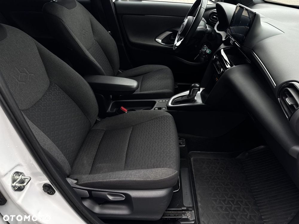 Toyota Yaris Cross Hybrid 1.5 Comfort - 14