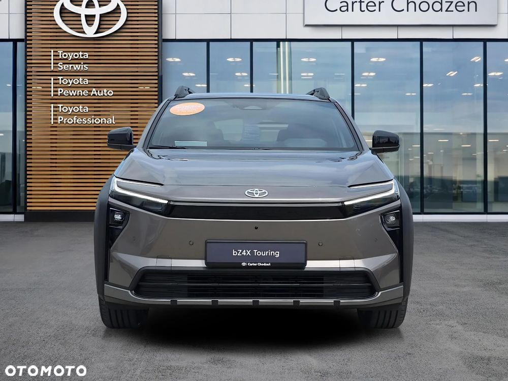 Toyota bZ4X 74.7kWh 4x4 Executive - 9